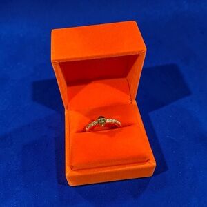 Kurt Geiger classy eagle ring with stones